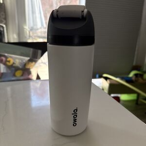 Owala 16oz FreeSip Stainless Steel Water Bottle Black White Gray Sleek NO LABELS